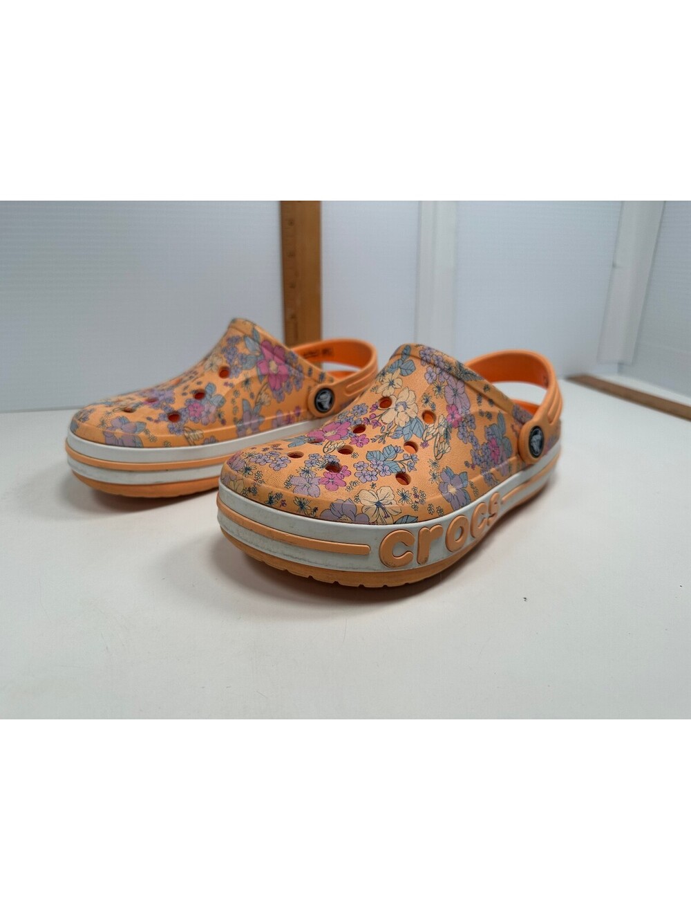 Crocs Bayaband seasonal floral print clogs Orange Botanical Size 2 KIDS